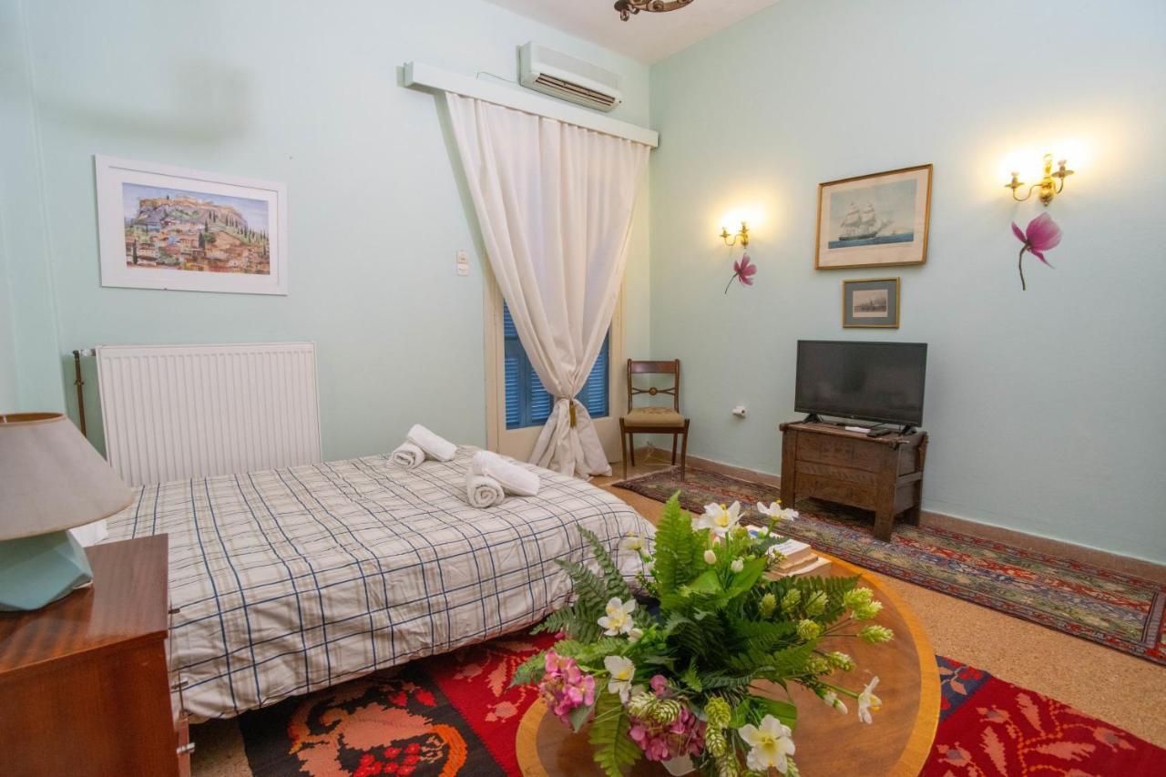 Апартаменты Marina'S Bright Getaway - Nafplio Center House Экстерьер фото